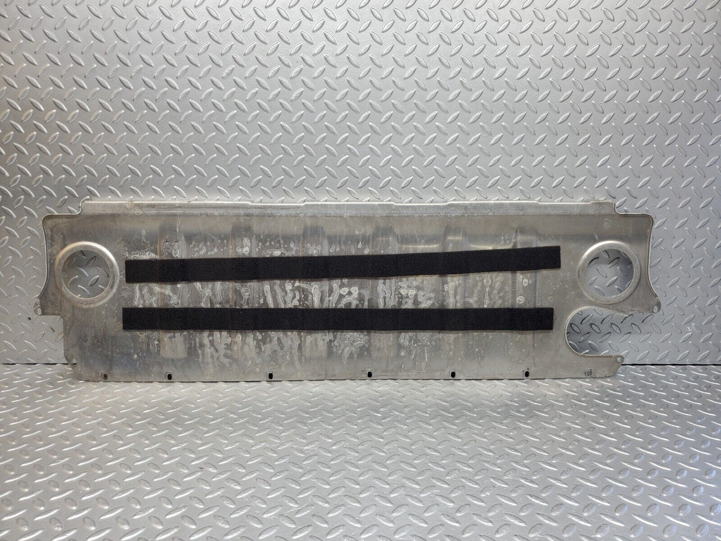 45172 Mercedes-Benz R129 300SL Coupe Fuel Tank Rear Cover