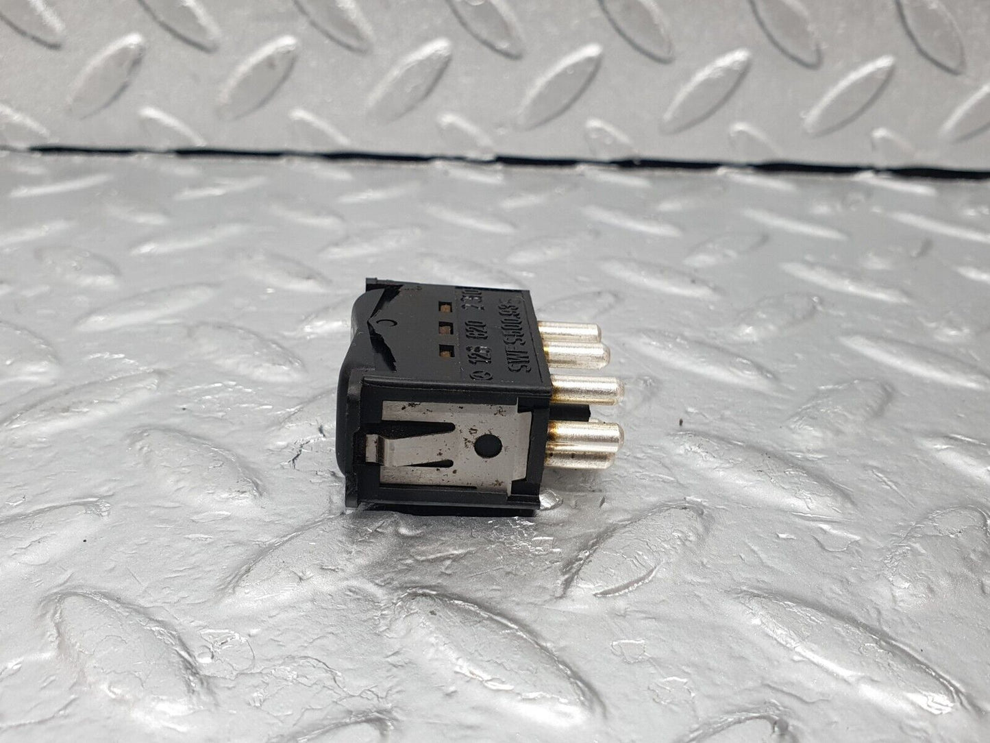 43548 Mercedes-Benz C126 380SEC Coupe Air Conditioning Switch 1268202310