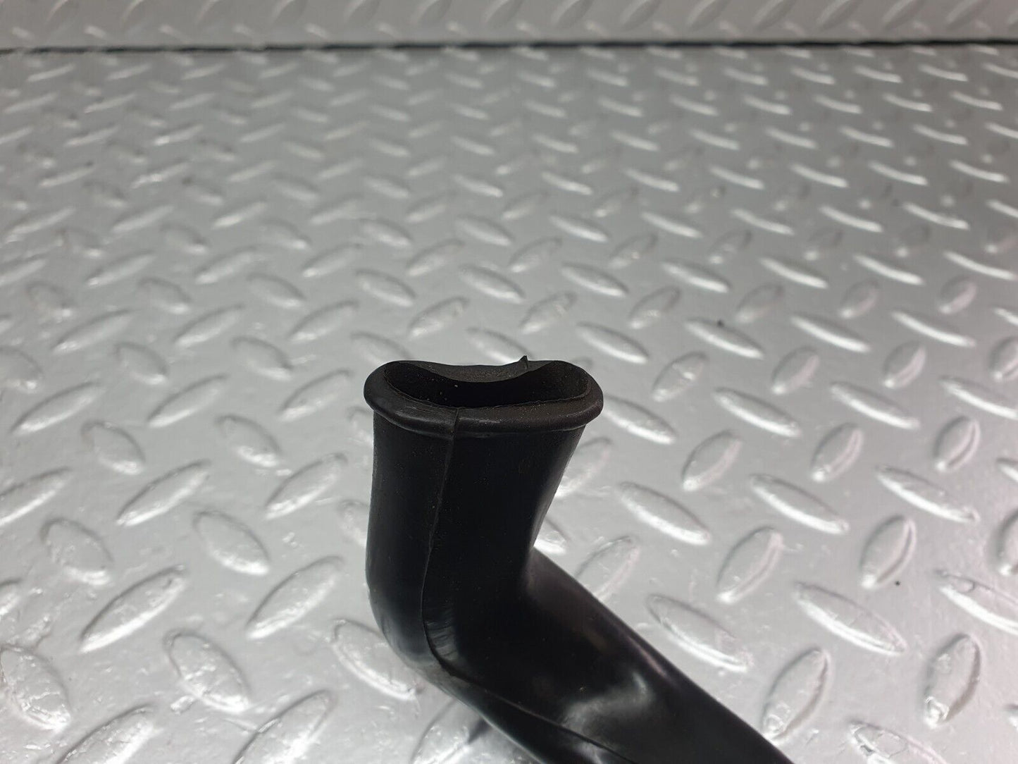 41576 Mercedes-Benz W124 200E Water Drain Hose Pair 1246280394 1246280194
