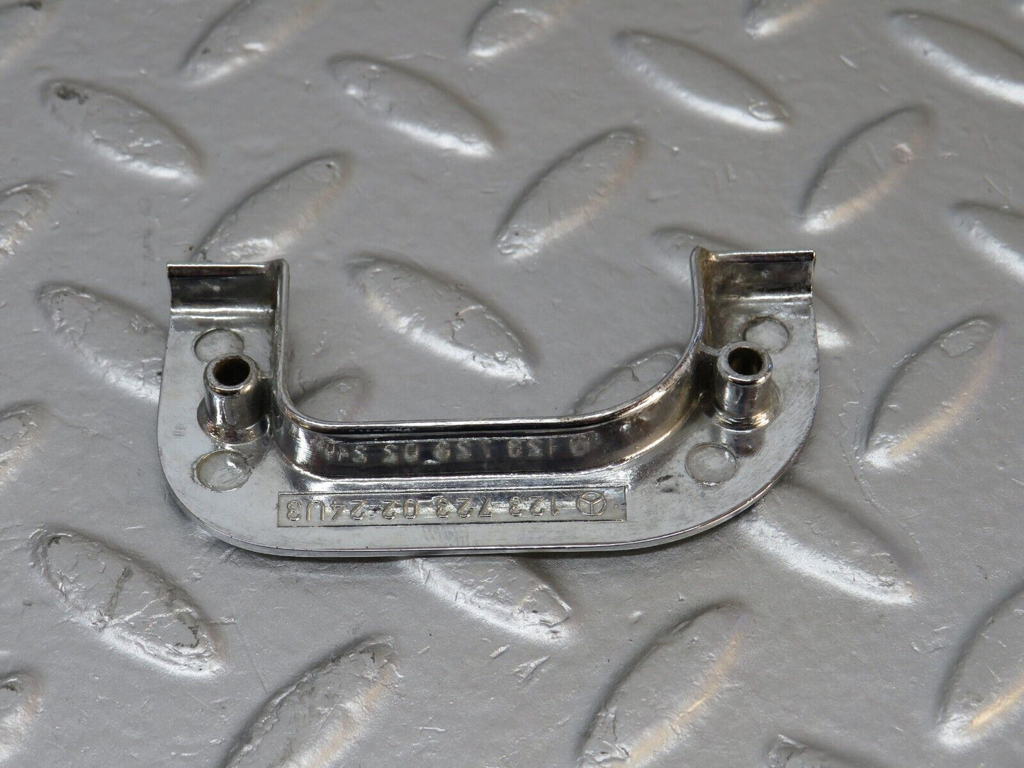 40622 Mercedes-Benz W123 300D Interior Chrome Door Latch Trim 1237230224