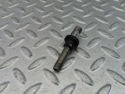 9460 Mercedes-Benz C124 300CE Coupe Fuel Injector Bosch 0437502010