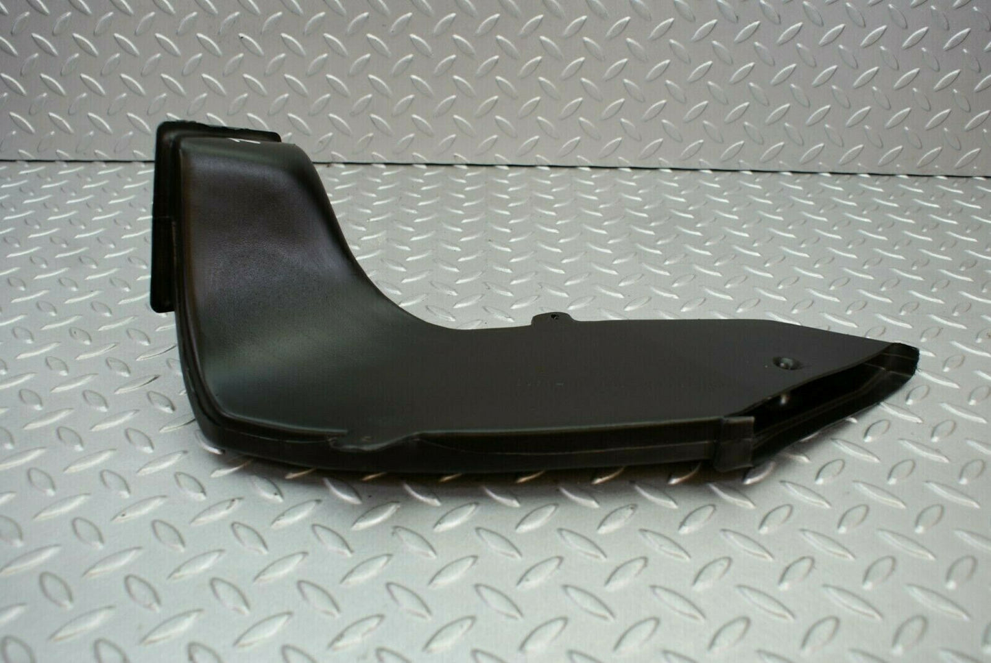 2556 Mercedes-Benz W116 350SE Ventilation Air Duct Right 1168310246