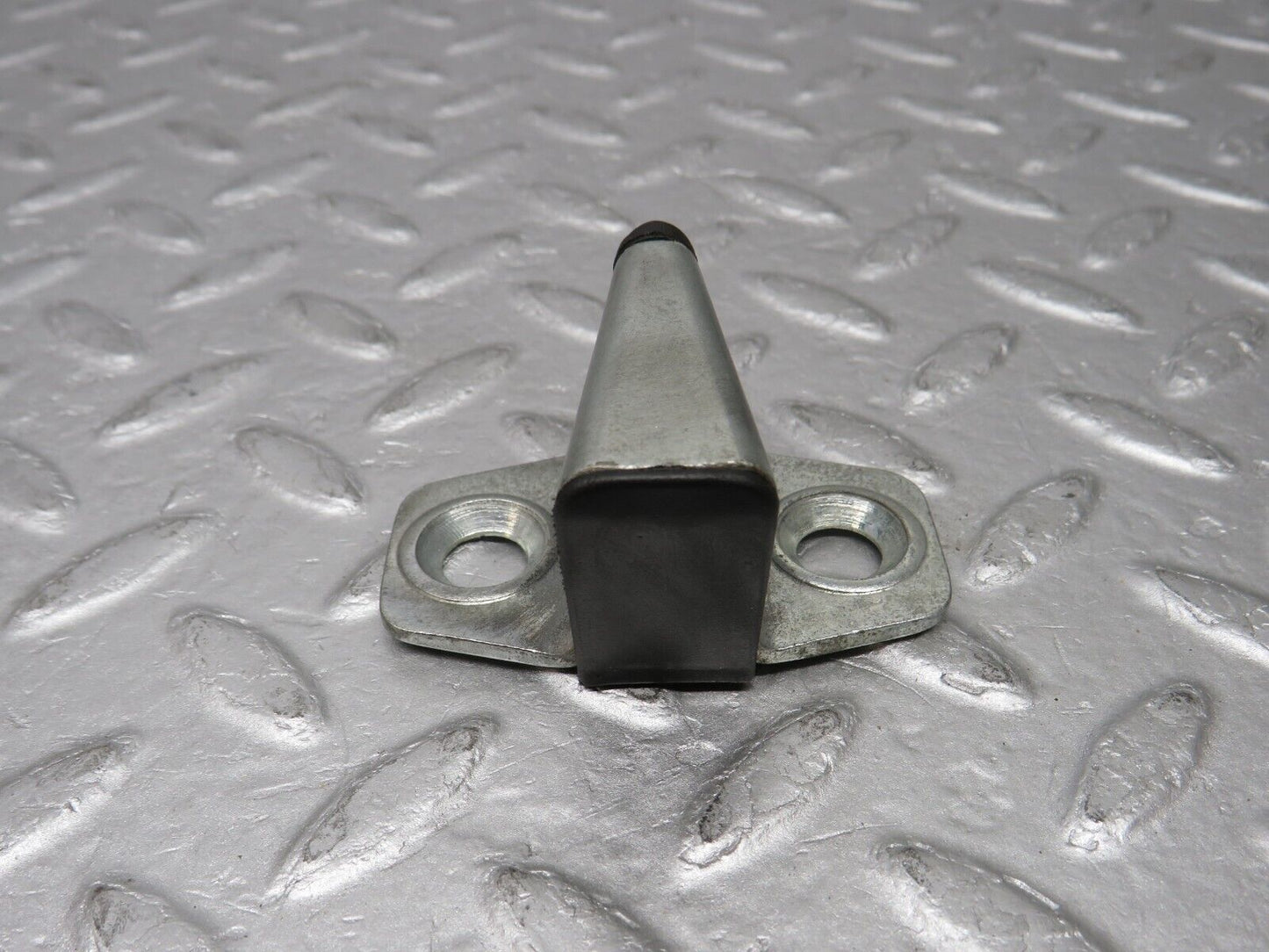 36612 Mercedes-Benz W201 190E 2.0L Door Lock Latch