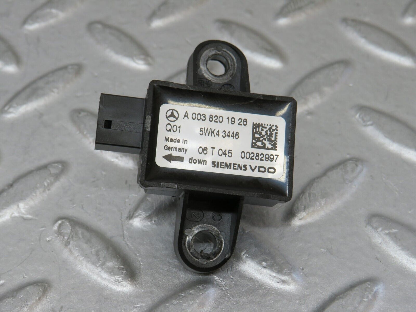 35126 Mercedes-Benz W221 Door Airbag Crash Sensor 0038201926