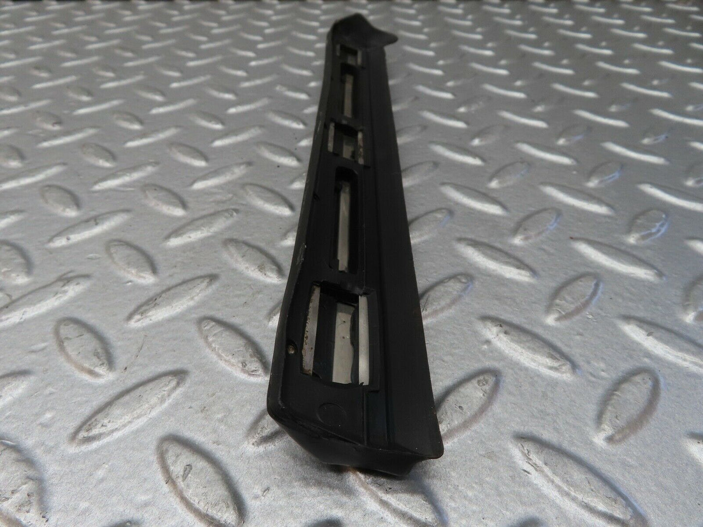 18503 Mercedes-Benz W123 200 Front Left Fender Lower Trim