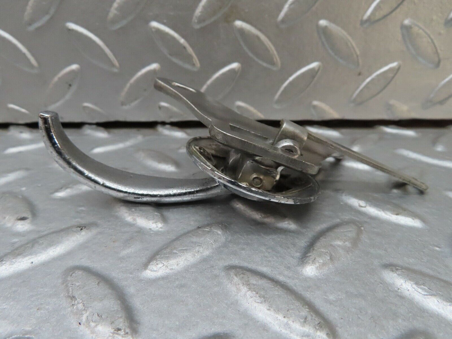 18584 Mercedes-Benz W120 W121 Ponton Left Interior Chrome Door Handle