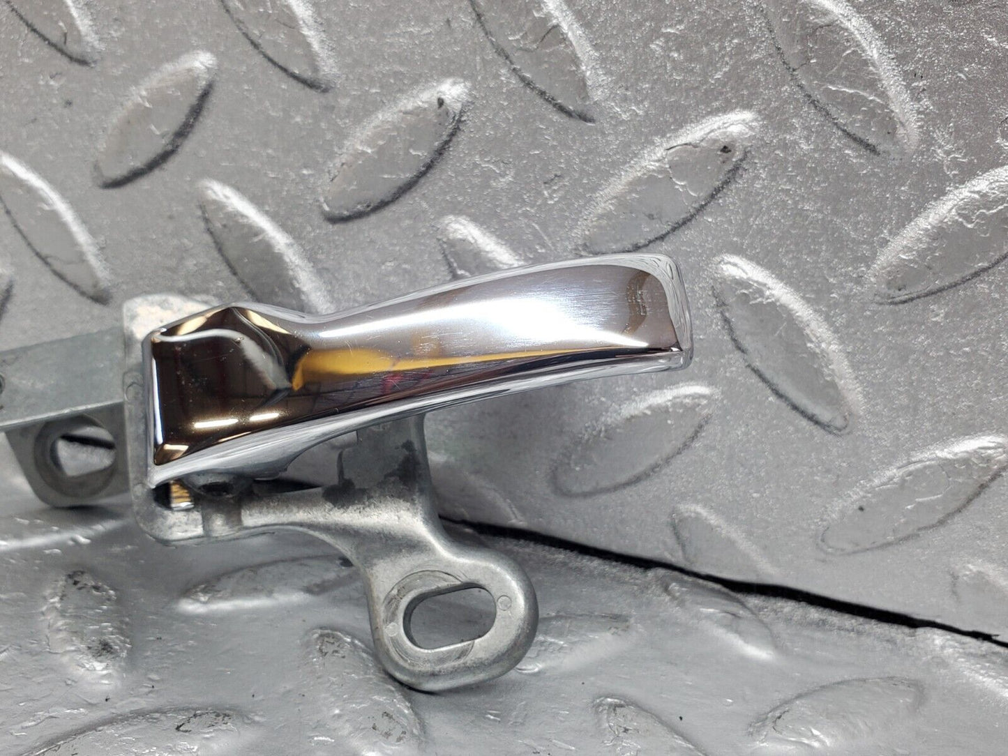44384 Mercedes-Benz W123 280E Left Interior Door Handle 1237600161