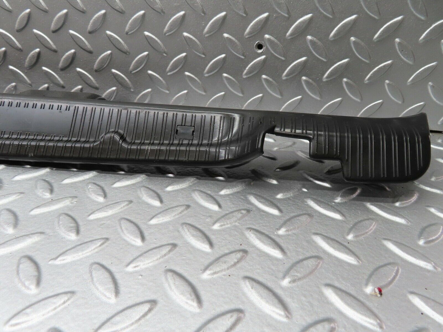 19886 Mercedes-Benz R129 300SL Coupe Boot Lock Cover Trim 1296980089