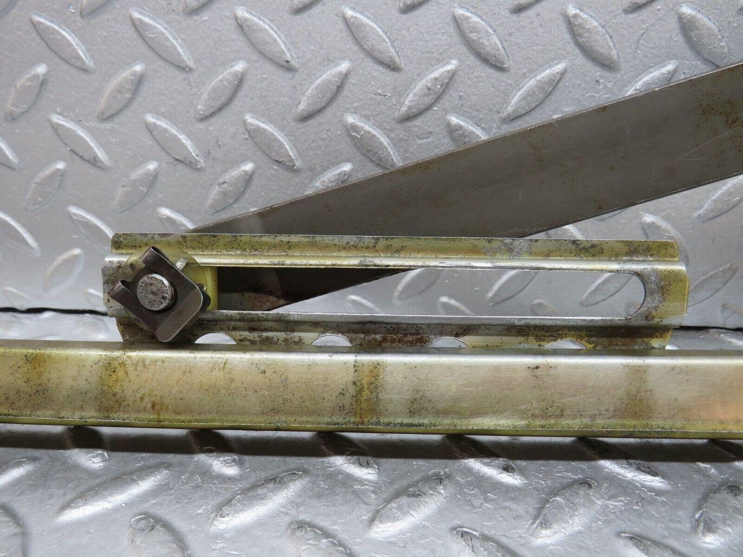 37413 Mercedes-Benz W109 300SEL Rear Left Power Window Regulator
