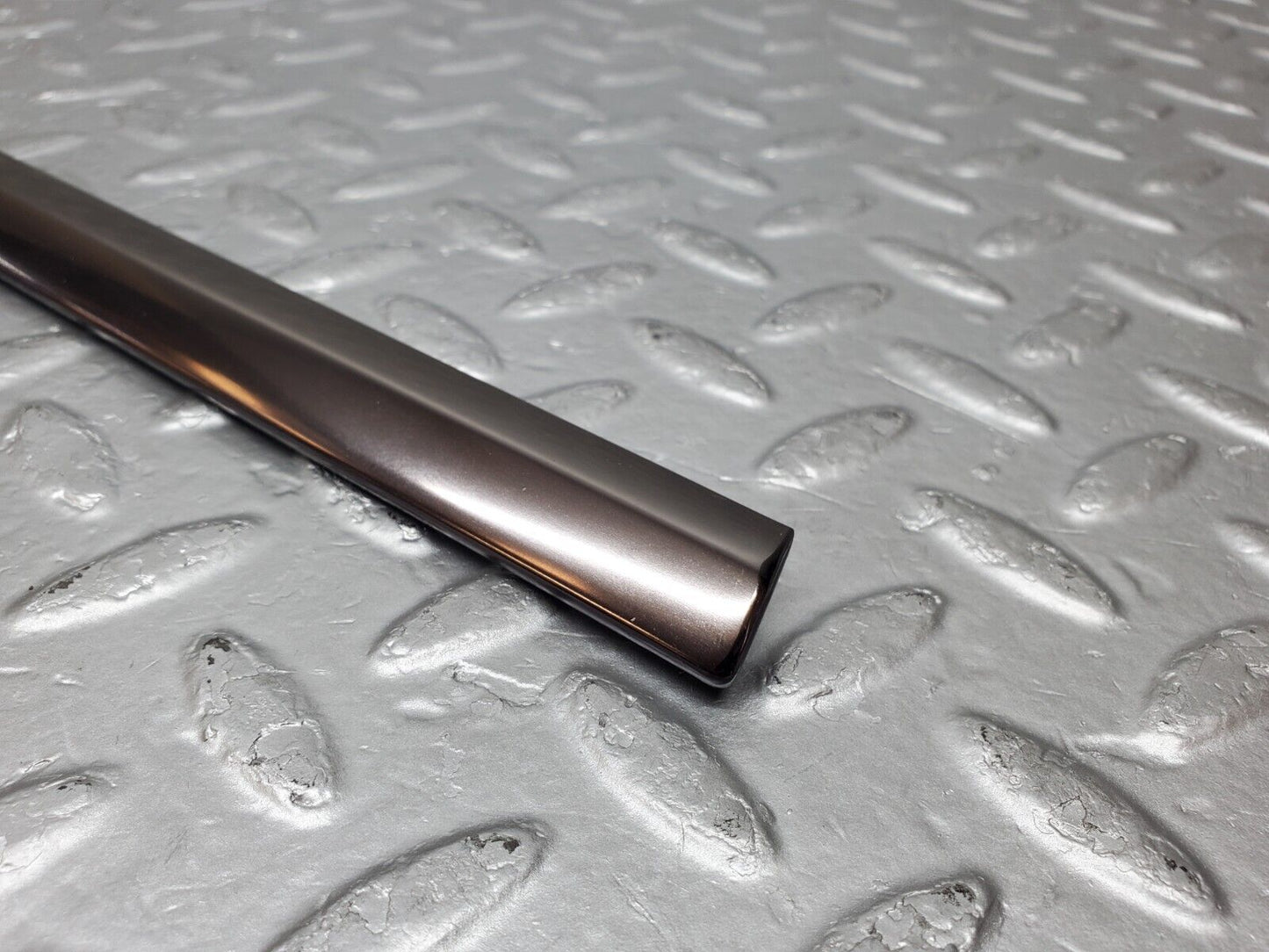 45136 Mercedes-Benz R129 300SL Coupe Left Door Window Moulding Trim