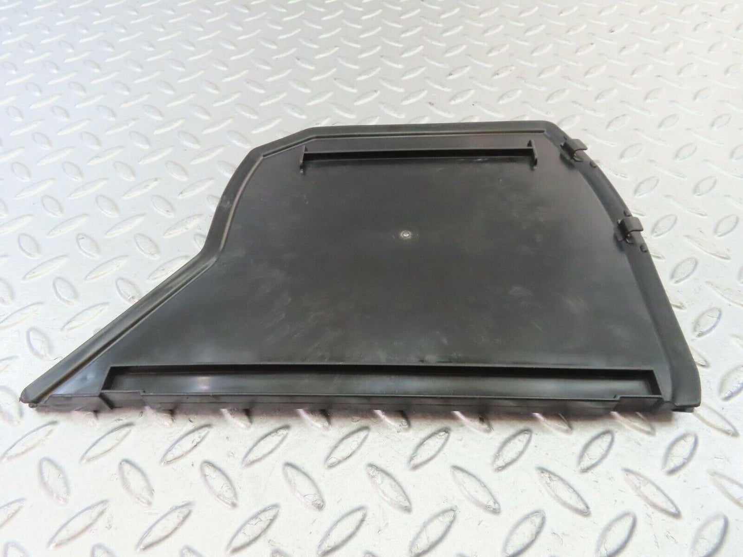 9264 Mercedes-Benz C124 300CE Coupe Rear Left Cover For Window Regulator
