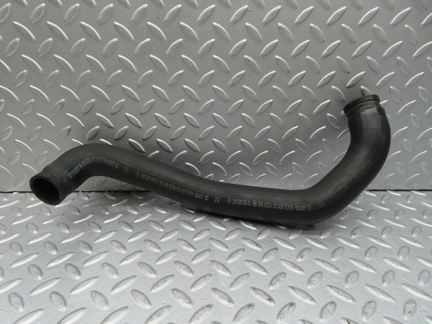 12167 Mercedes-Benz R129 300SL Coupe Radiator Lower Coolant Hose 1295010082