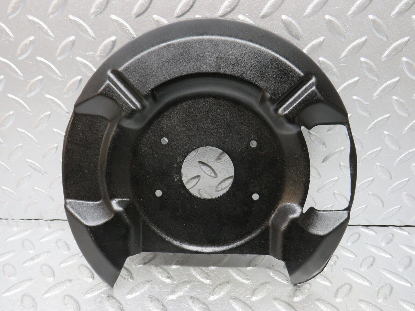 33012 Mercedes-Benz C107 R107 350 V8 Front Right Brake Disc Protection Plate