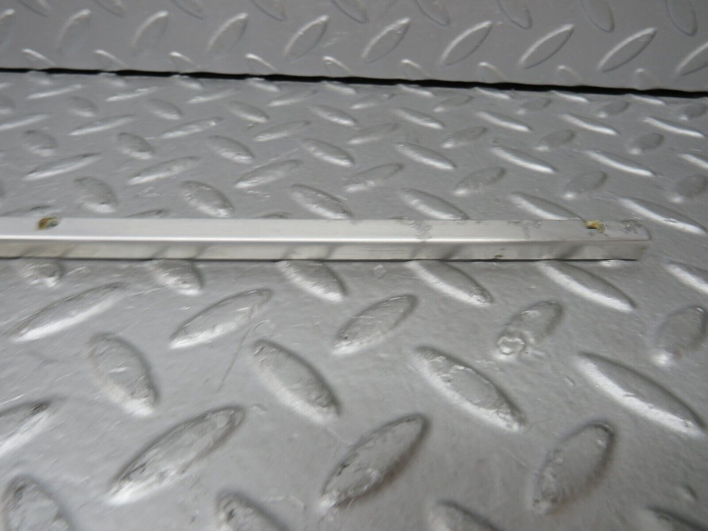 36953 Mercedes-Benz C126 420SEC Coupe Sunroof Chrome Trim