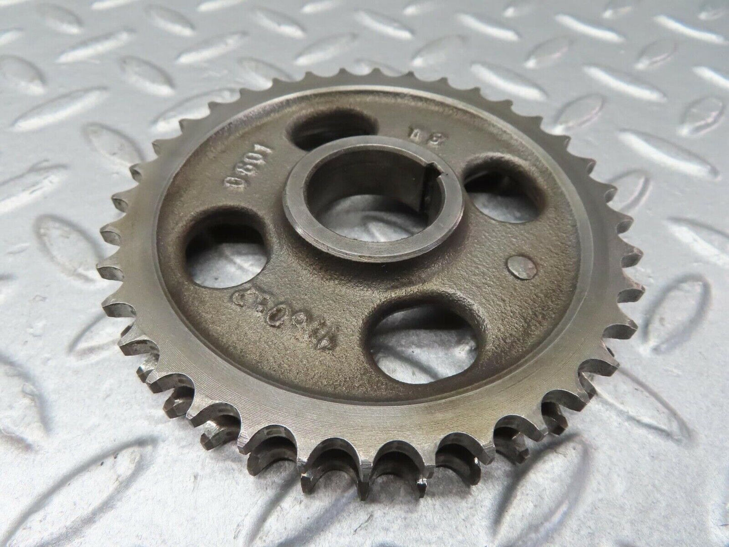0927 Mercedes-Benz C107 350SLC Coupe Camshaft Timing Gear 1160520601