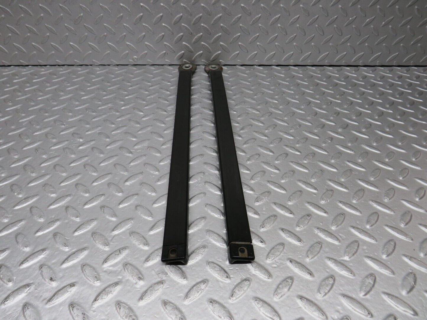 38810 Mercedes-Benz W201 190E 2.6L Seat Belt Runner 2x