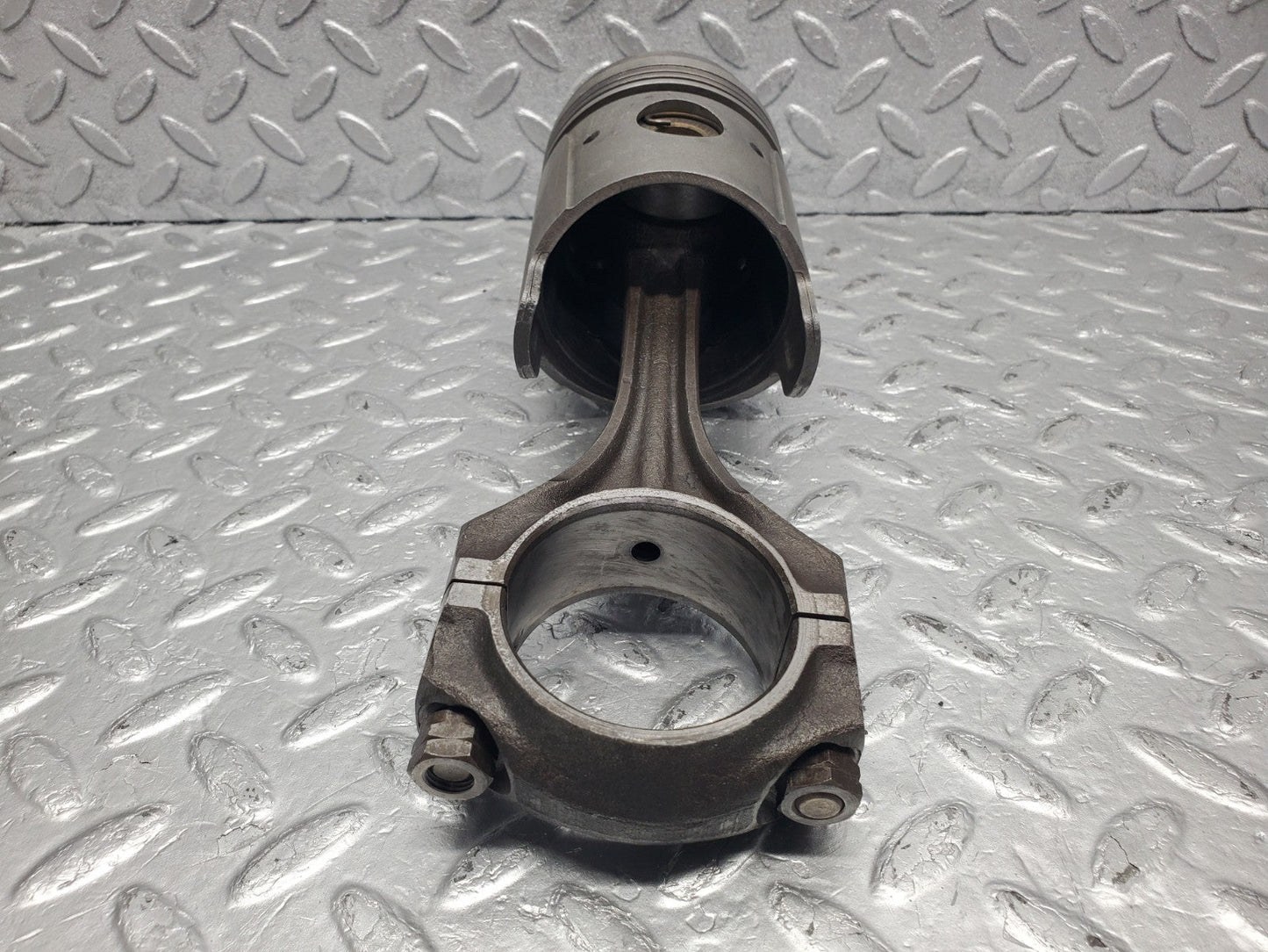W112 piston and connecting rod 84.98mm used OEM