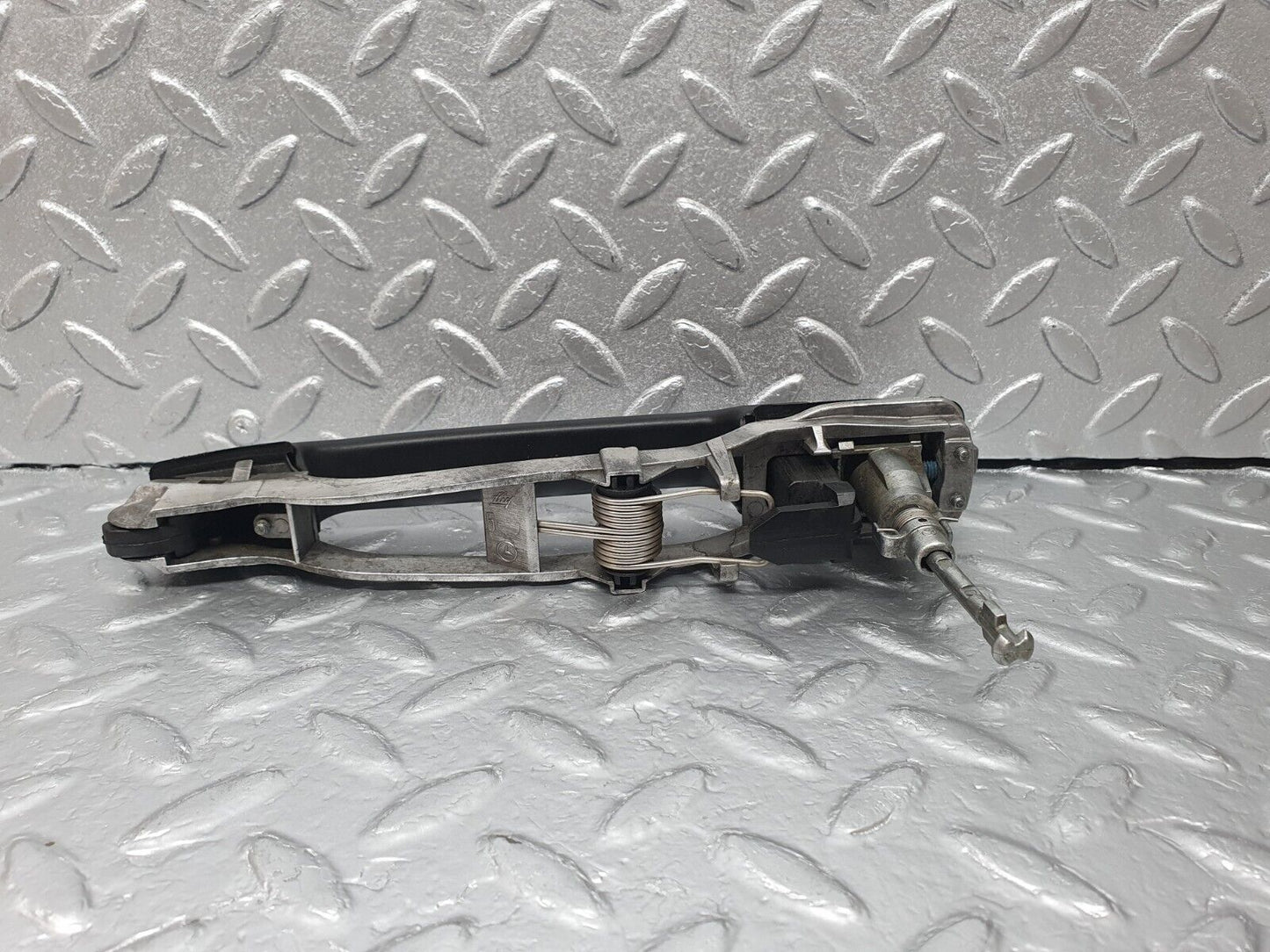 42786 Mercedes-Benz W201 190 Front Right Door Exterior Handle No Key