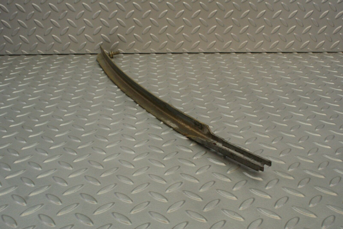 3040 Mercedes-Benz C123 280CE Coupe Front Right Window Guide Rail