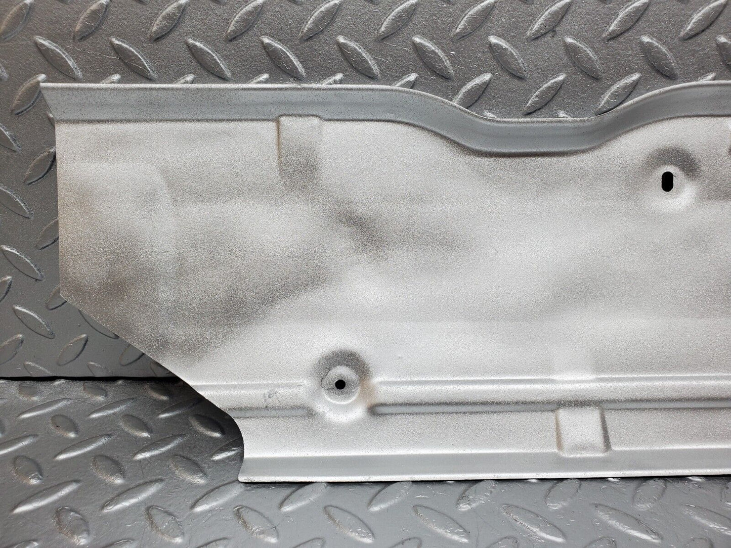 45908 Mercedes-Benz W126 420SE Exhaust Heat Shield