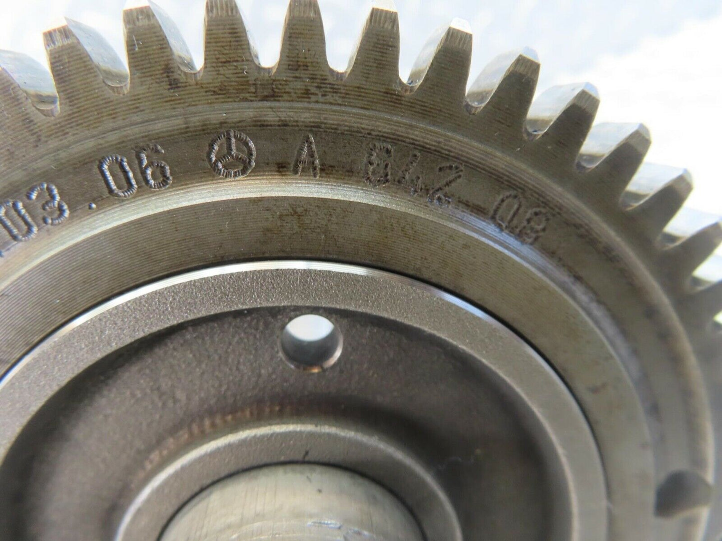 11266 Mercedes-Benz W221 S320 Camshaft Left Side A64208