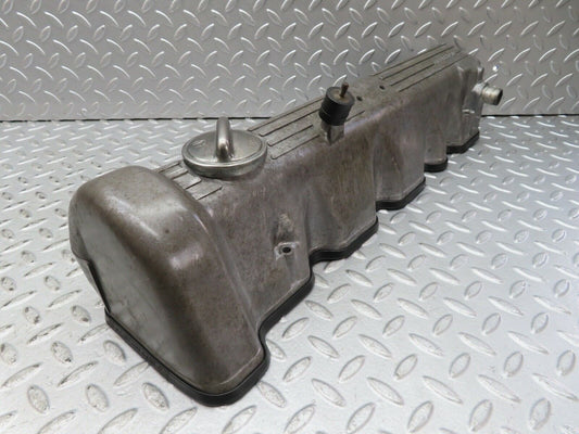 17756 Mercedes-Benz W116 450SEL Cylinder Head Valve Cover Right Side