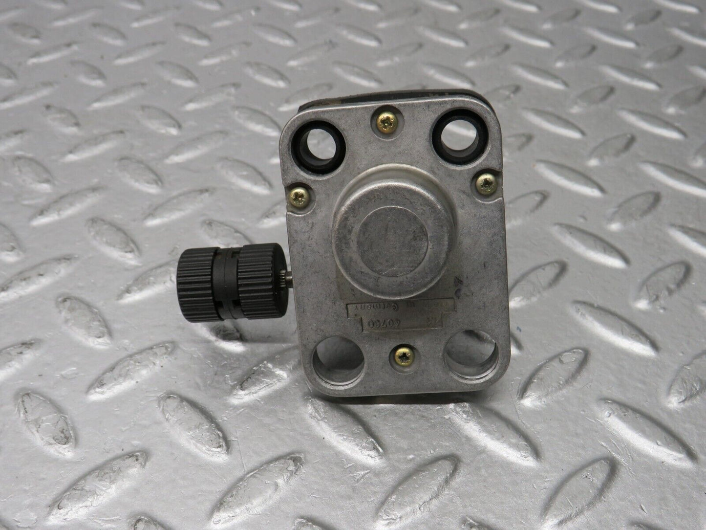 36854 Mercedes-Benz R129 300SL-24 Front Left Seat Adjustment Motor Bosch 1136201013 1298201207
