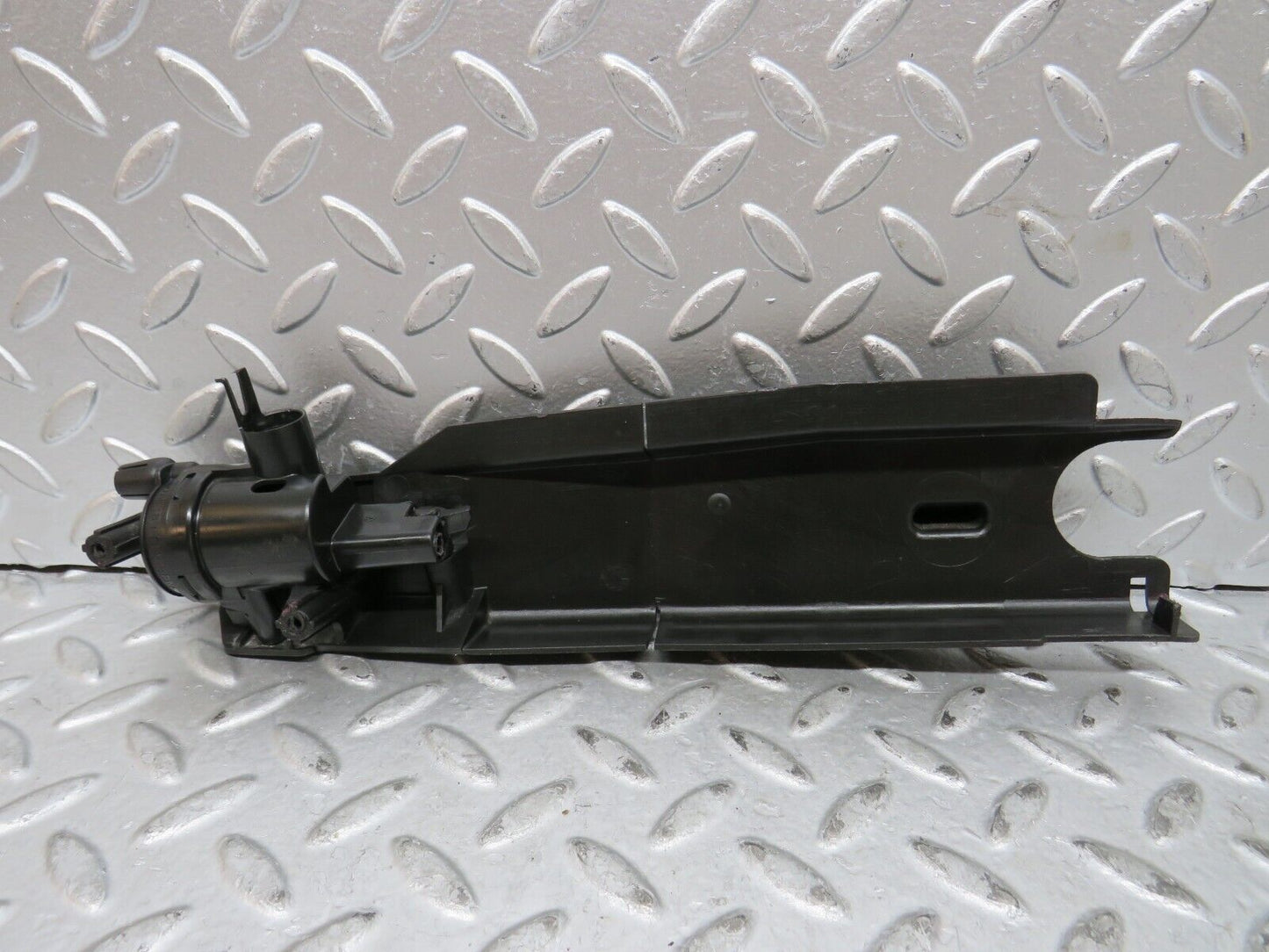 29108 Mercedes-Benz C124 320CE Coupe Trunk Lock Vacuum Actuator 1248050441