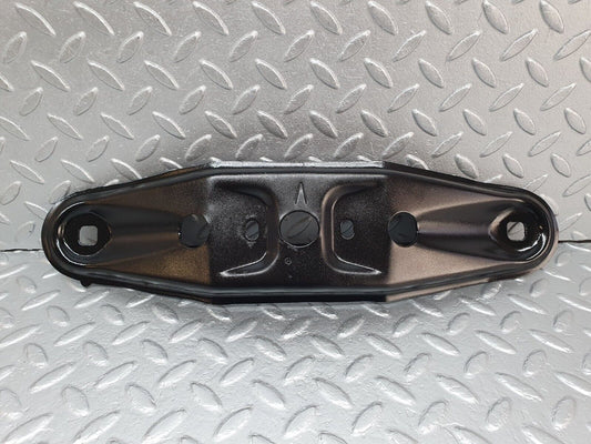 41497 Mercedes-Benz W124 200E Gearbox Mount Bracket
