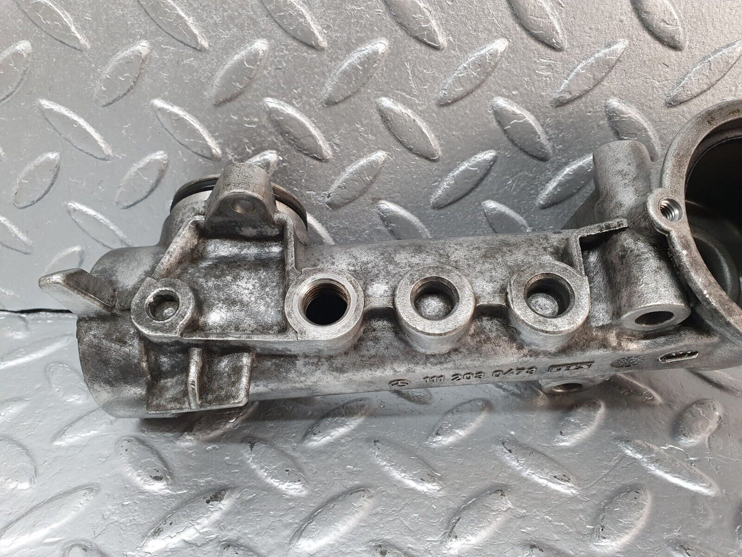 41897 Mercedes-Benz W202 C200 Thermostat Housing 1112030473