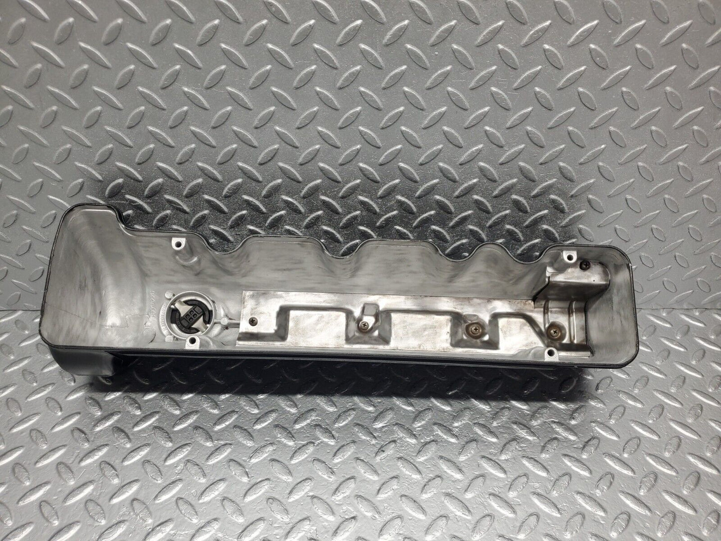 46328 Mercedes-Benz W126 420SE Cylinder Head Valve Cover Right Side 1170160705