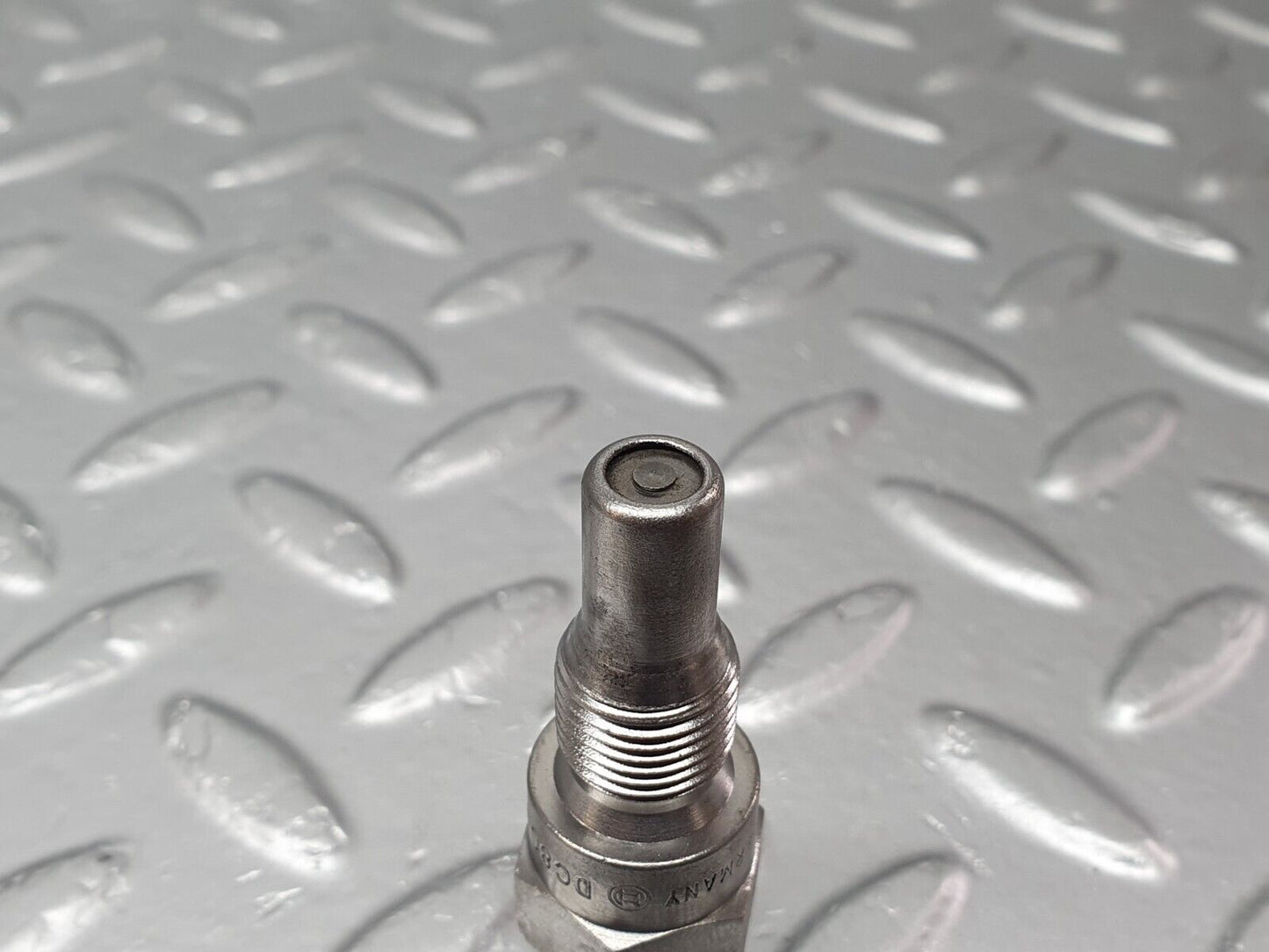 43364 Mercedes-Benz W108 280SE Fuel Injector Bosch DC8C45R2