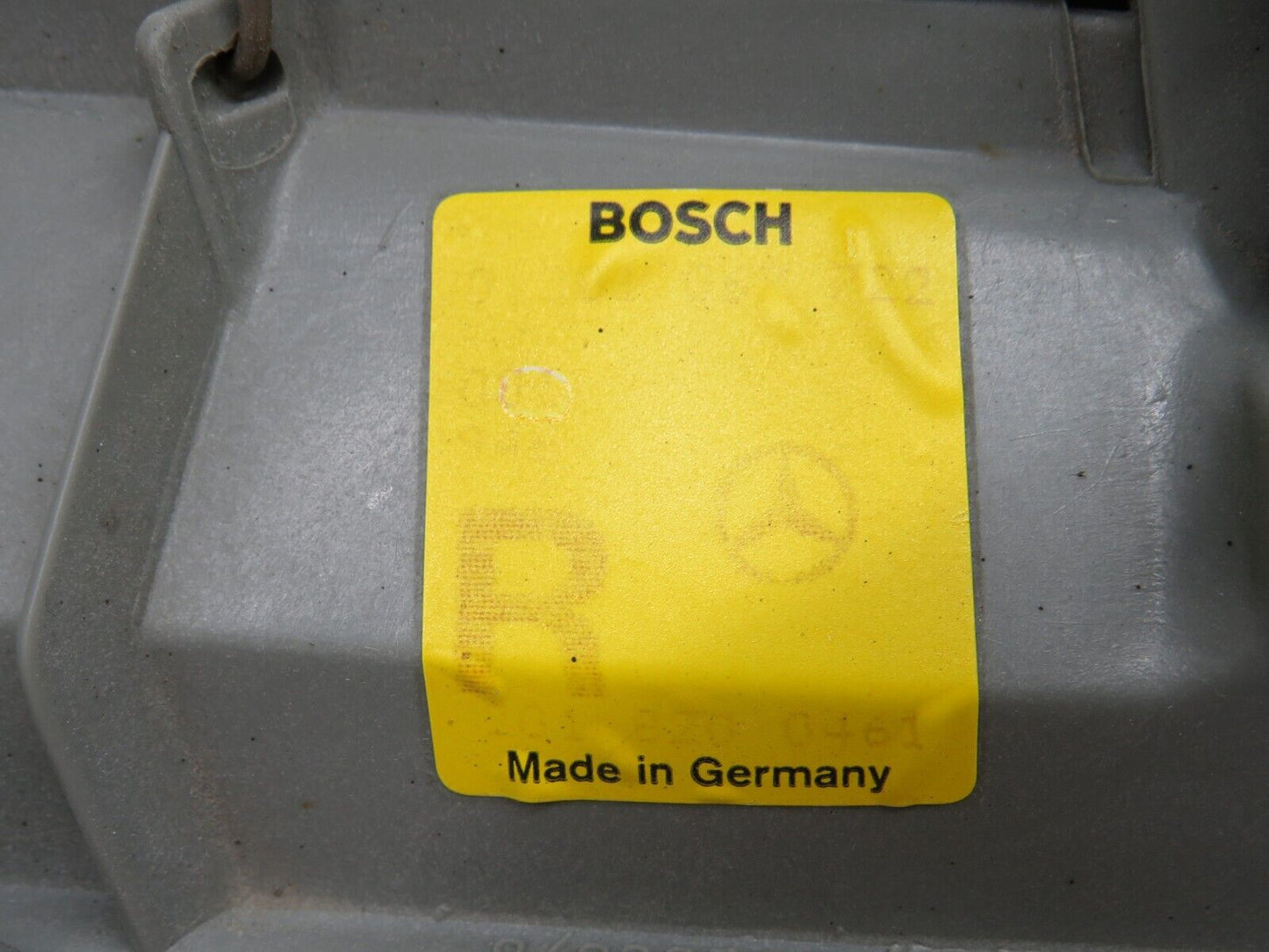 36754 Mercedes-Benz W201 190E Headlight Bosch Right Side 0301067722 1305620537 1305235076