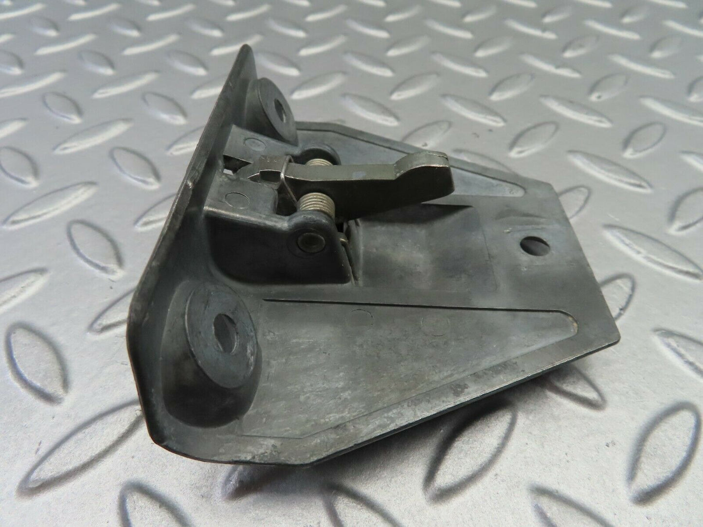 6883 Mercedes-Benz C107 350SLC Coupe Boot Latch Lock
