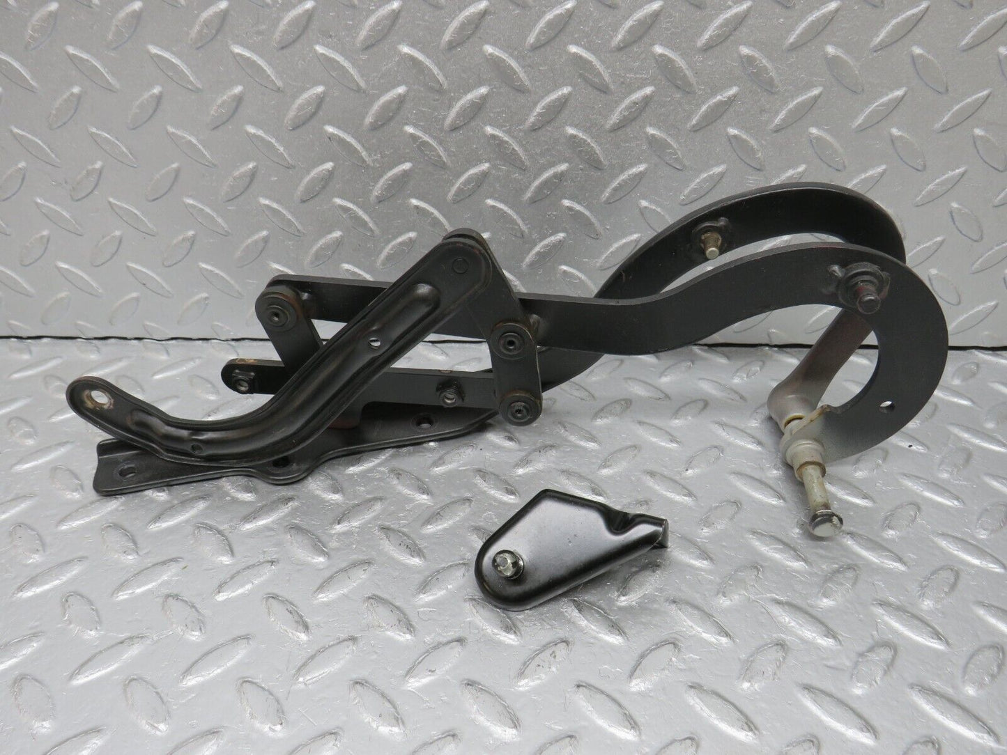 38570 Mercedes-Benz R129 280SL Coupe Trunk Boot Soft Top Hinge Right Side