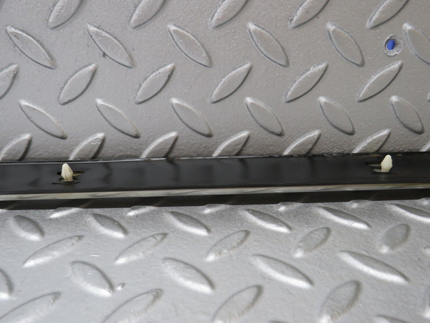 37441 Mercedes-Benz W109 300SEL Right Skirt Chrome Trim Strip