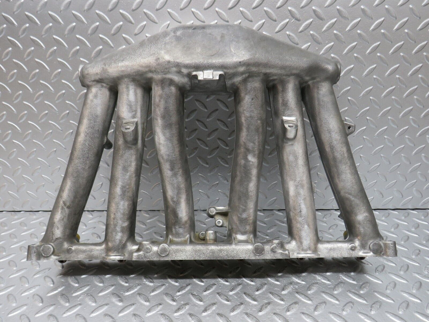 32690 Mercedes-Benz S124 300TE Wagon Intake Manifold 1031411601