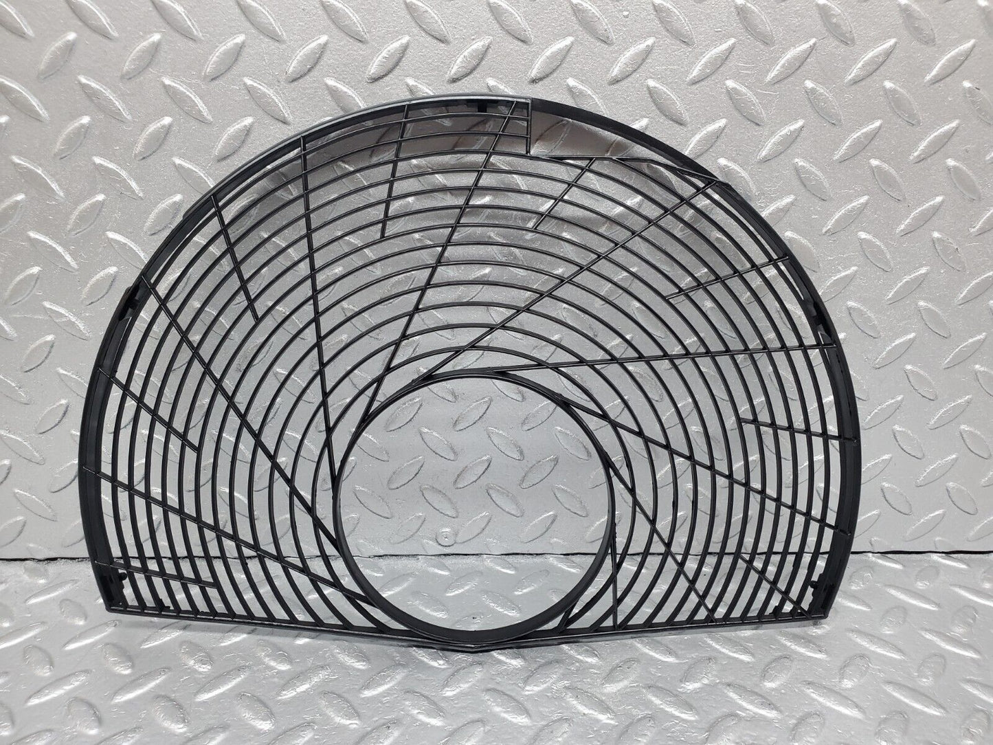 45912 Mercedes-Benz W126 420SE Radiator Fan Shroud Fan Cover 1165030001