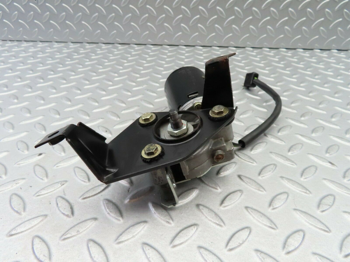 6218 Mercedes-Benz W126 380SE Sunroof Motor