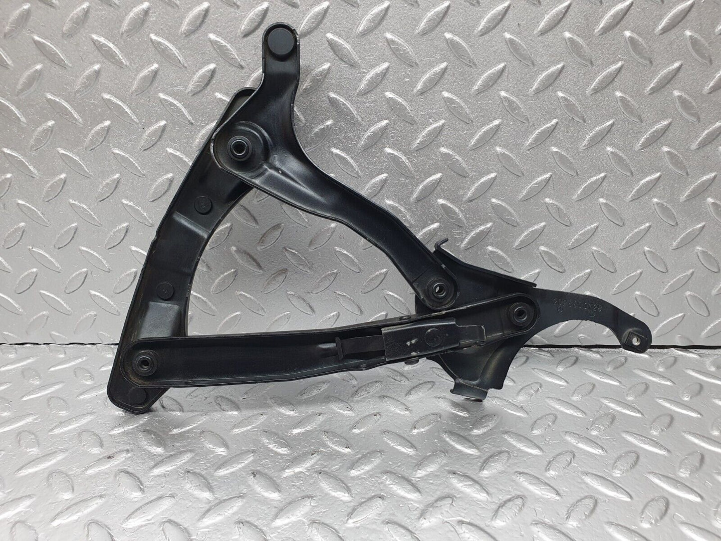 41874 Mercedes-Benz W202 C200 Bonnet Hinge Left Side 2028800128