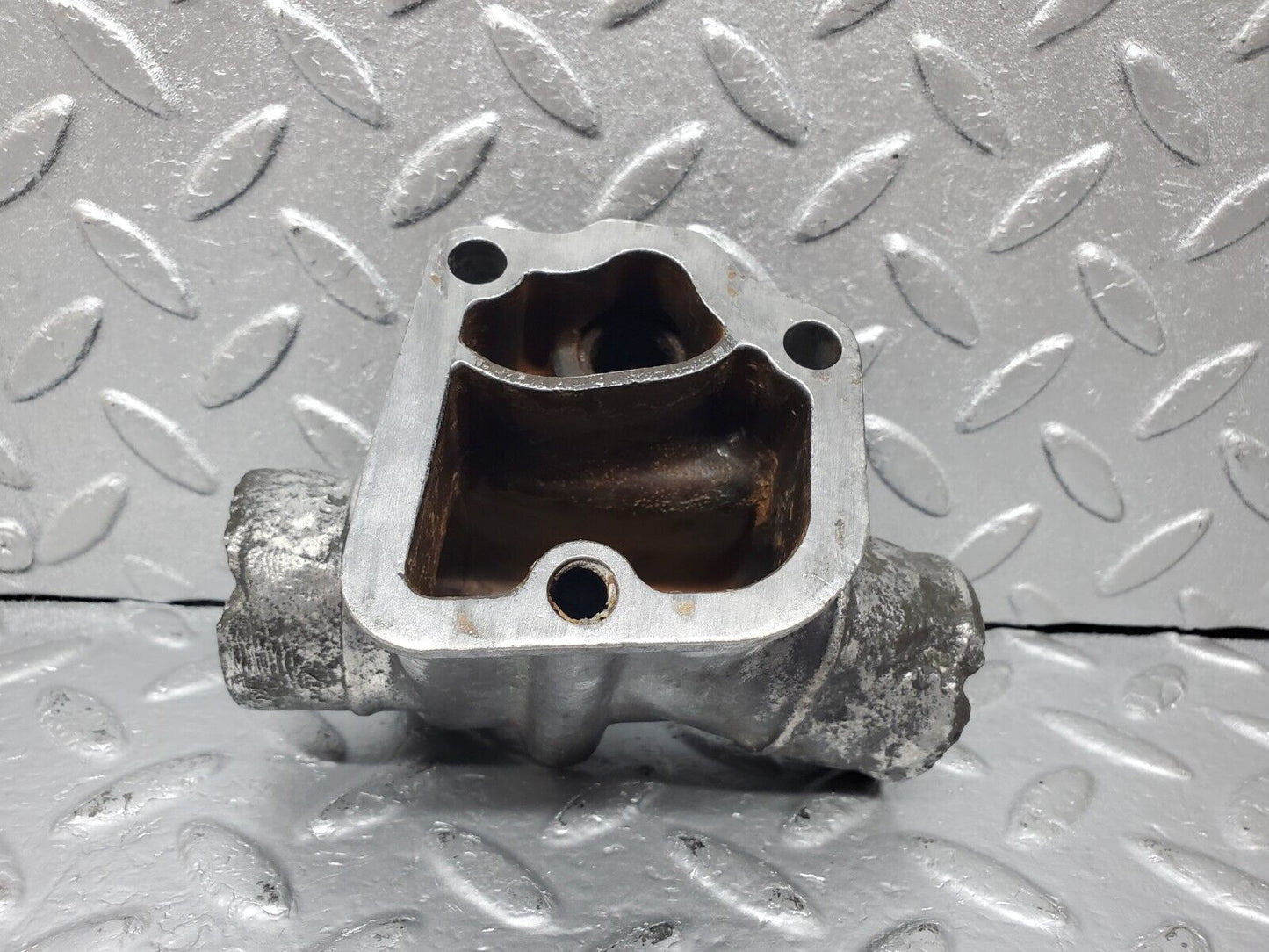 45281 Mercedes-Benz C107 350SLC Coupe Water Pump Flange Pipe Socket 1162011430