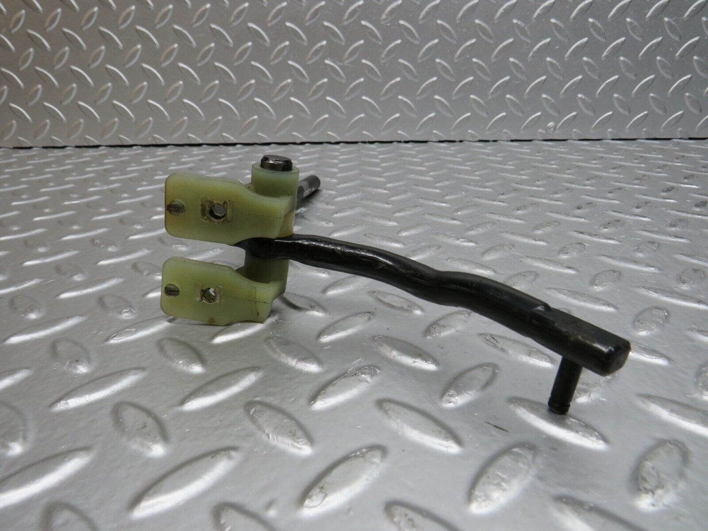 32163 Mercedes-Benz W123 230E Accelerator Pedal Linkage
