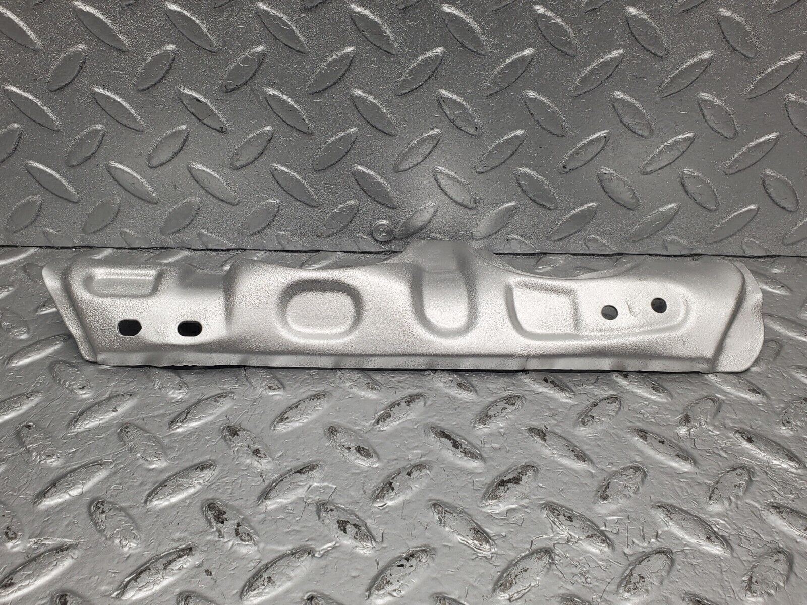 44047837