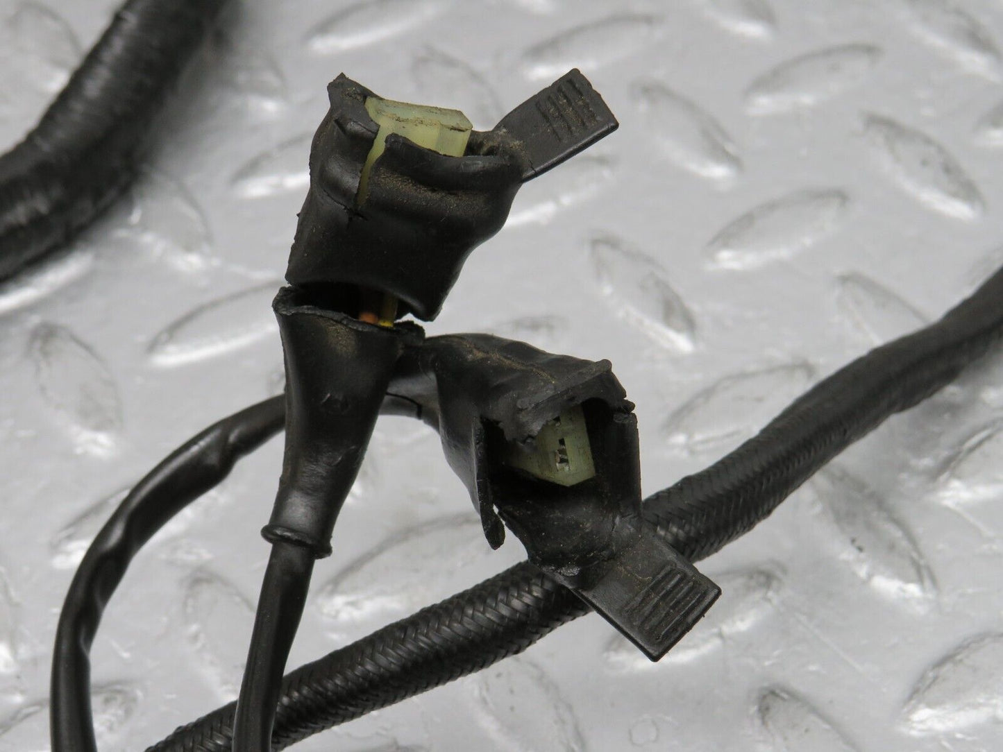 37576 Mercedes-Benz W109 300SEL ECU Wire Harness 0005451945