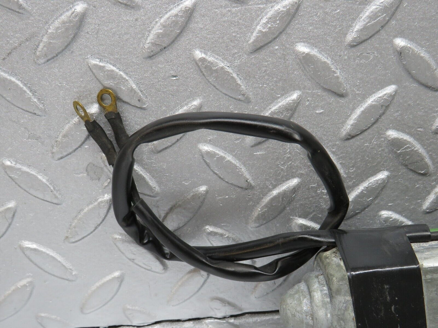 39194 Mercedes-Benz R107 500SL Coupe Left Door Window Regulator Motor Bosch 0130821017