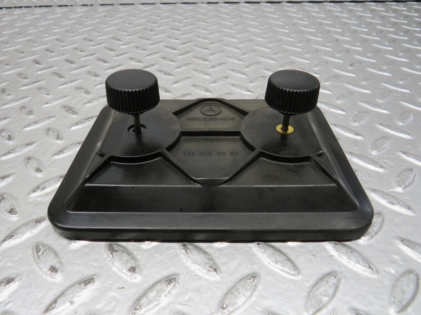 28750 Mercedes-Benz W123 230E Fuse Box Cover Lid 1235400082
