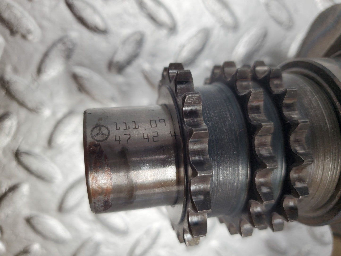 W124 Wagon crankshaft used OEM