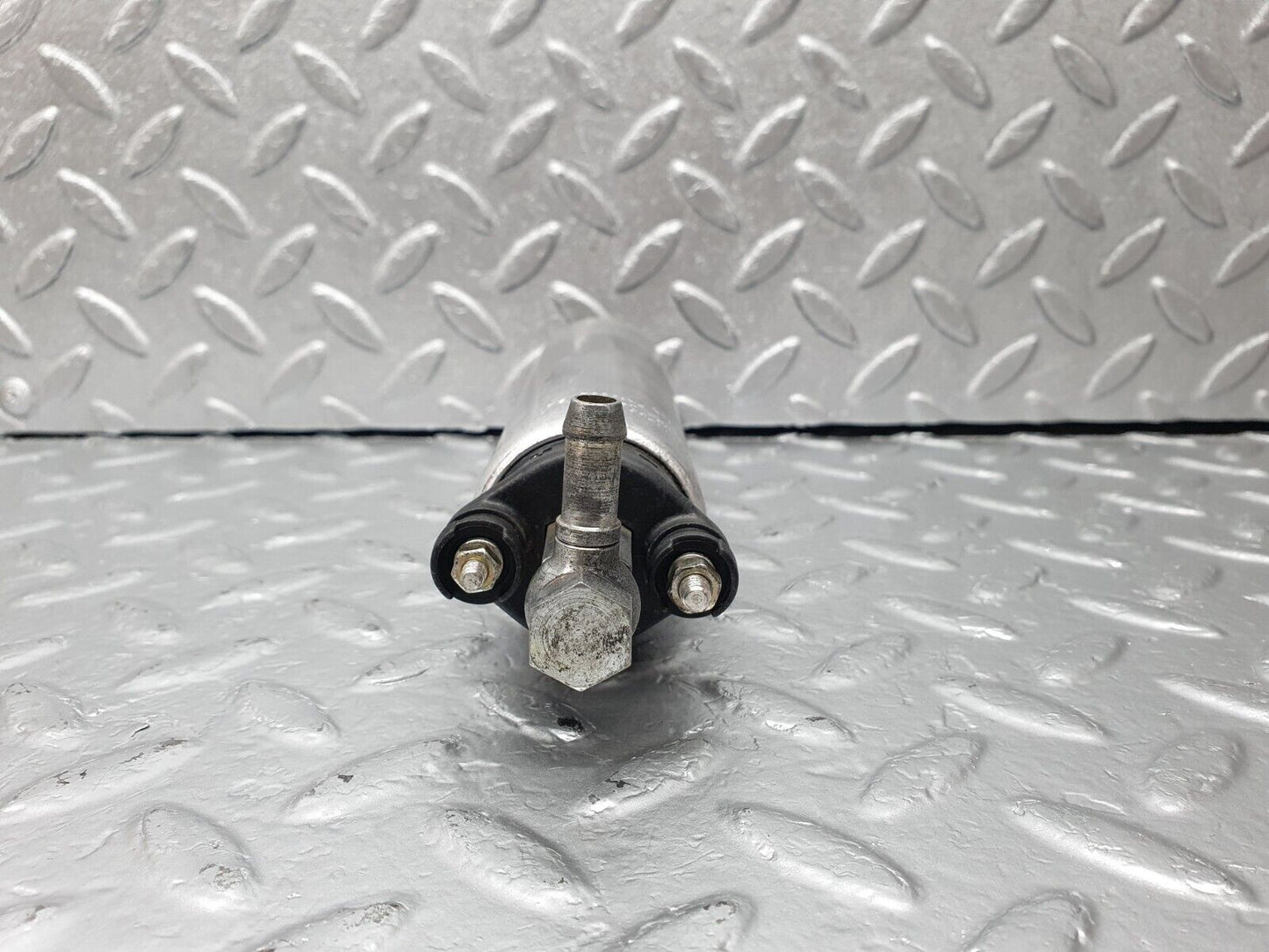 42921 Mercedes-Benz W201 190 2.0L Fuel Pump Pierburg 0004706094 7.21960.01