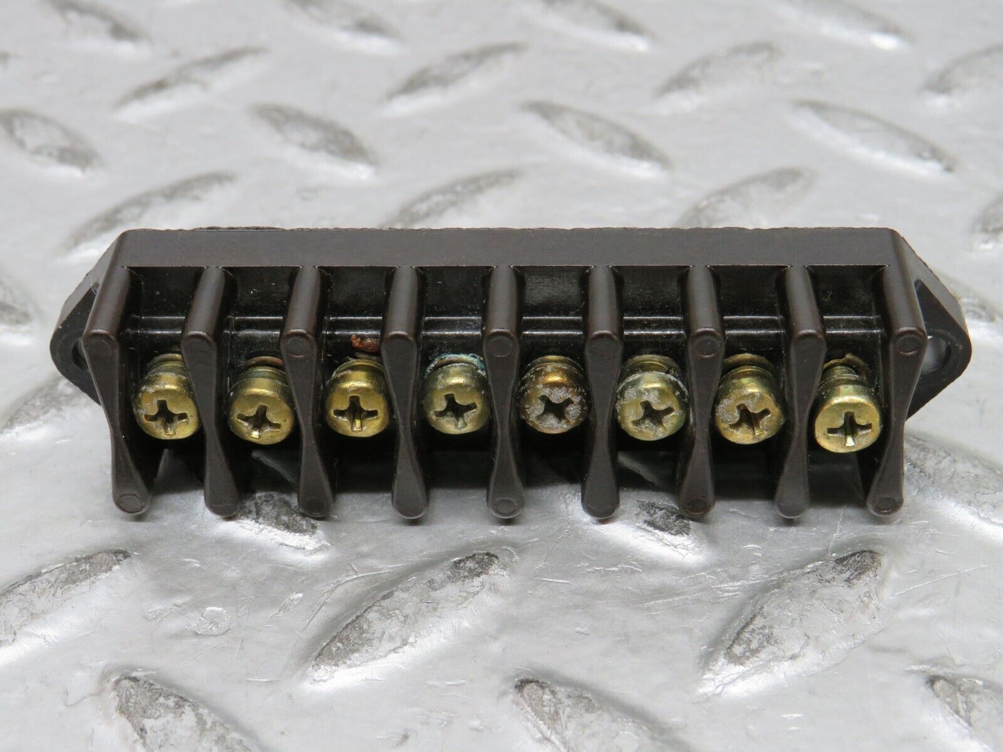 28492 Mercedes-Benz S123 240D Wagon Cable Wire Connector