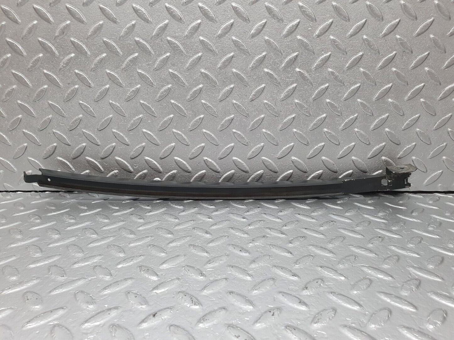 41420 Mercedes-Benz W124 200E Rear Left Door Window Channel